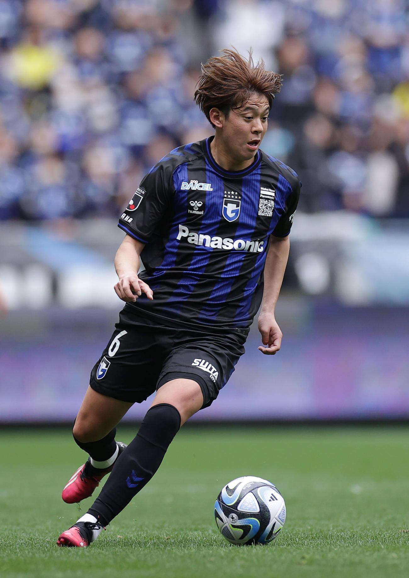 山本理仁
