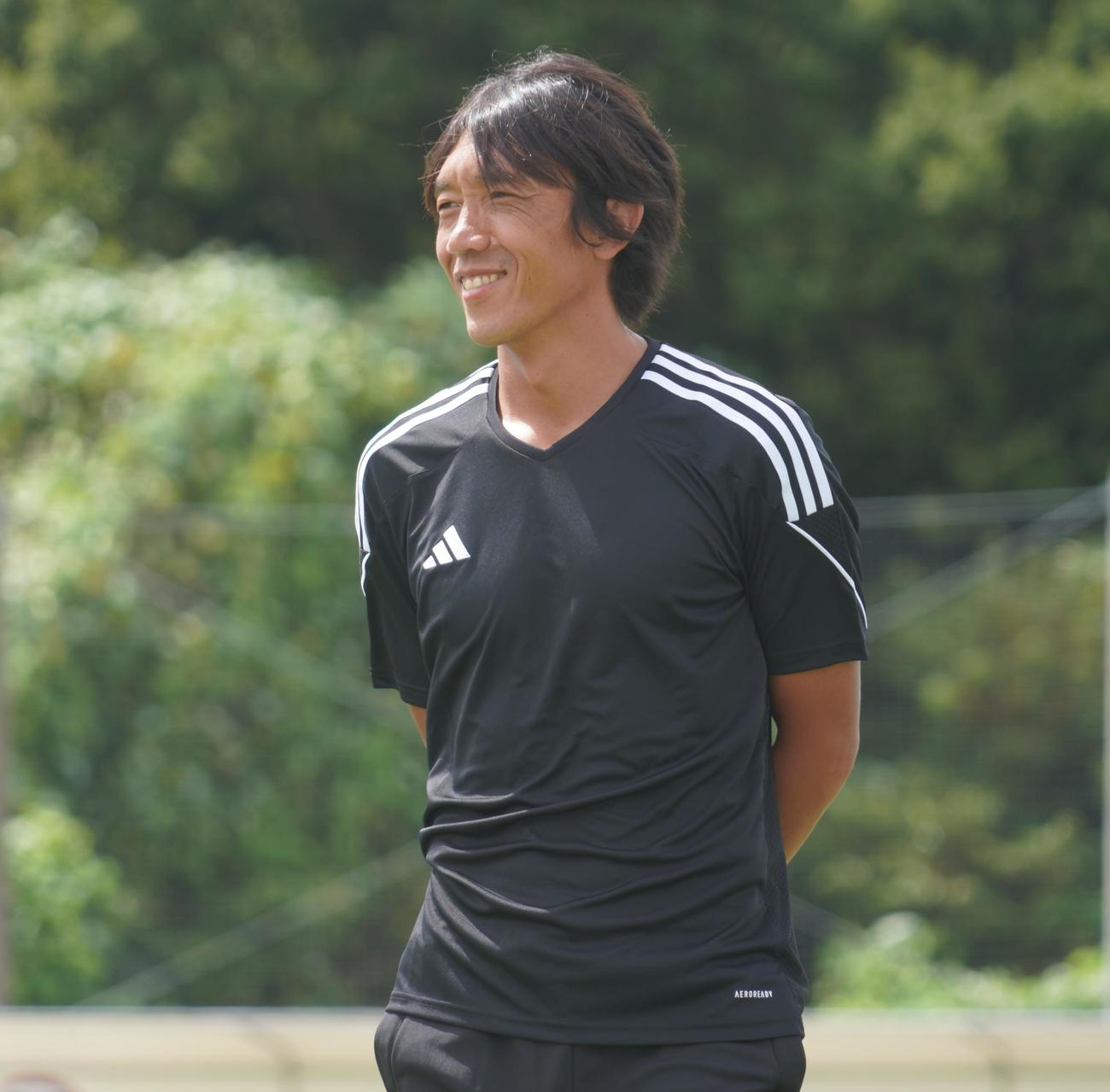 「アディダスフットボールレジェンドクリニック」に参加した中村俊輔（撮影・佐藤成）