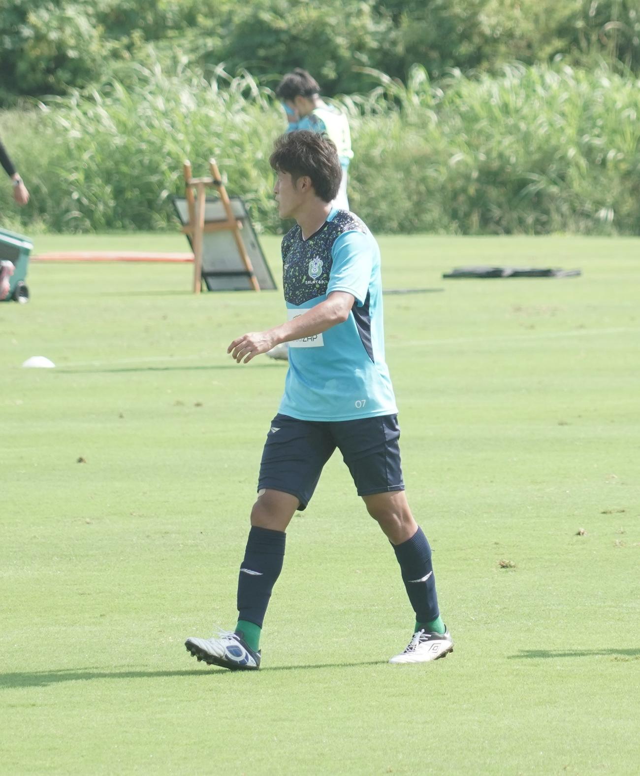 練習に臨む湘南ベルマーレFW大橋祐紀（撮影・佐藤成）
