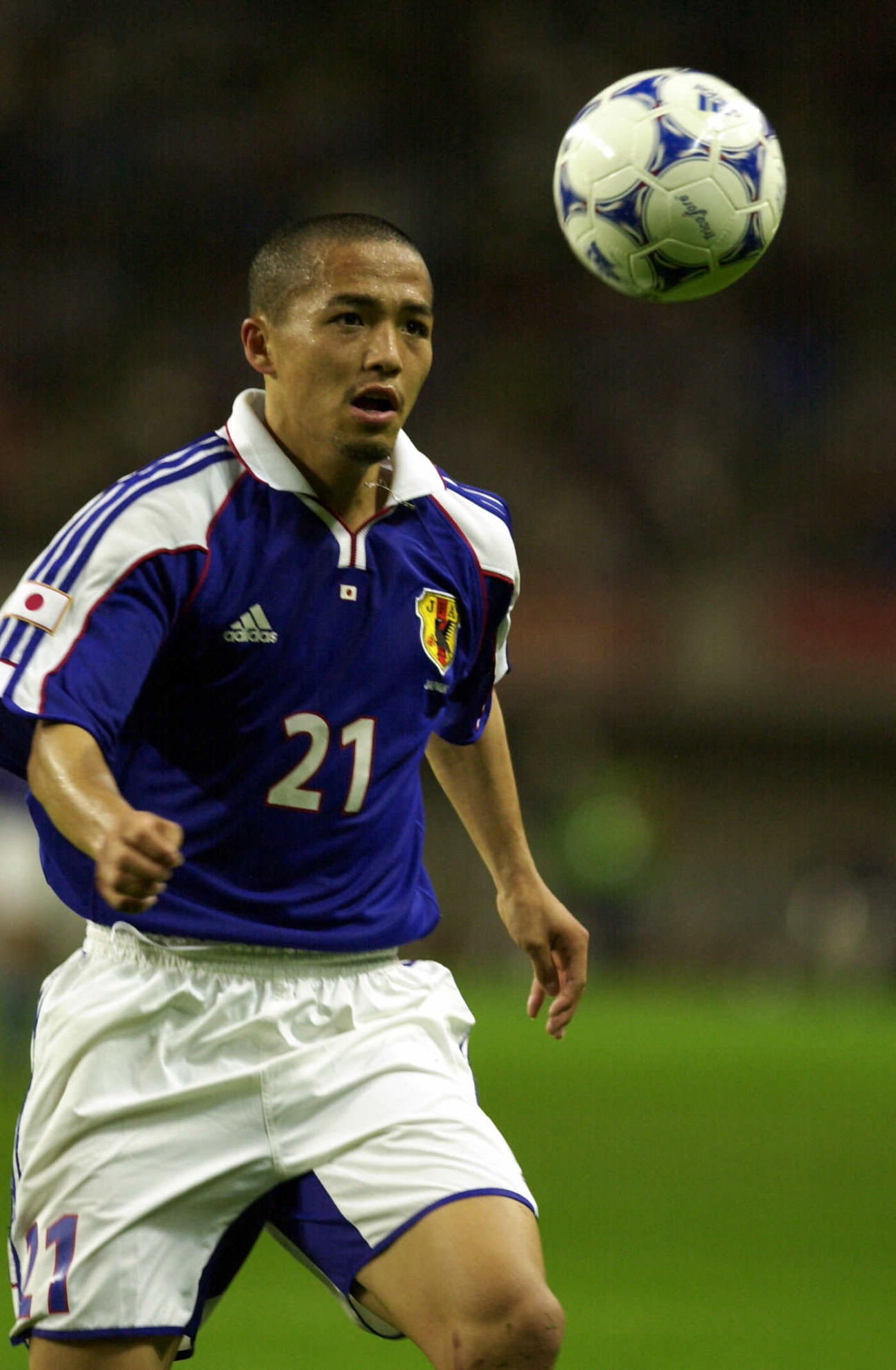 01年5月31日　コンフェデレーションズ杯　日本対カナダ　日本代表MF小野伸二