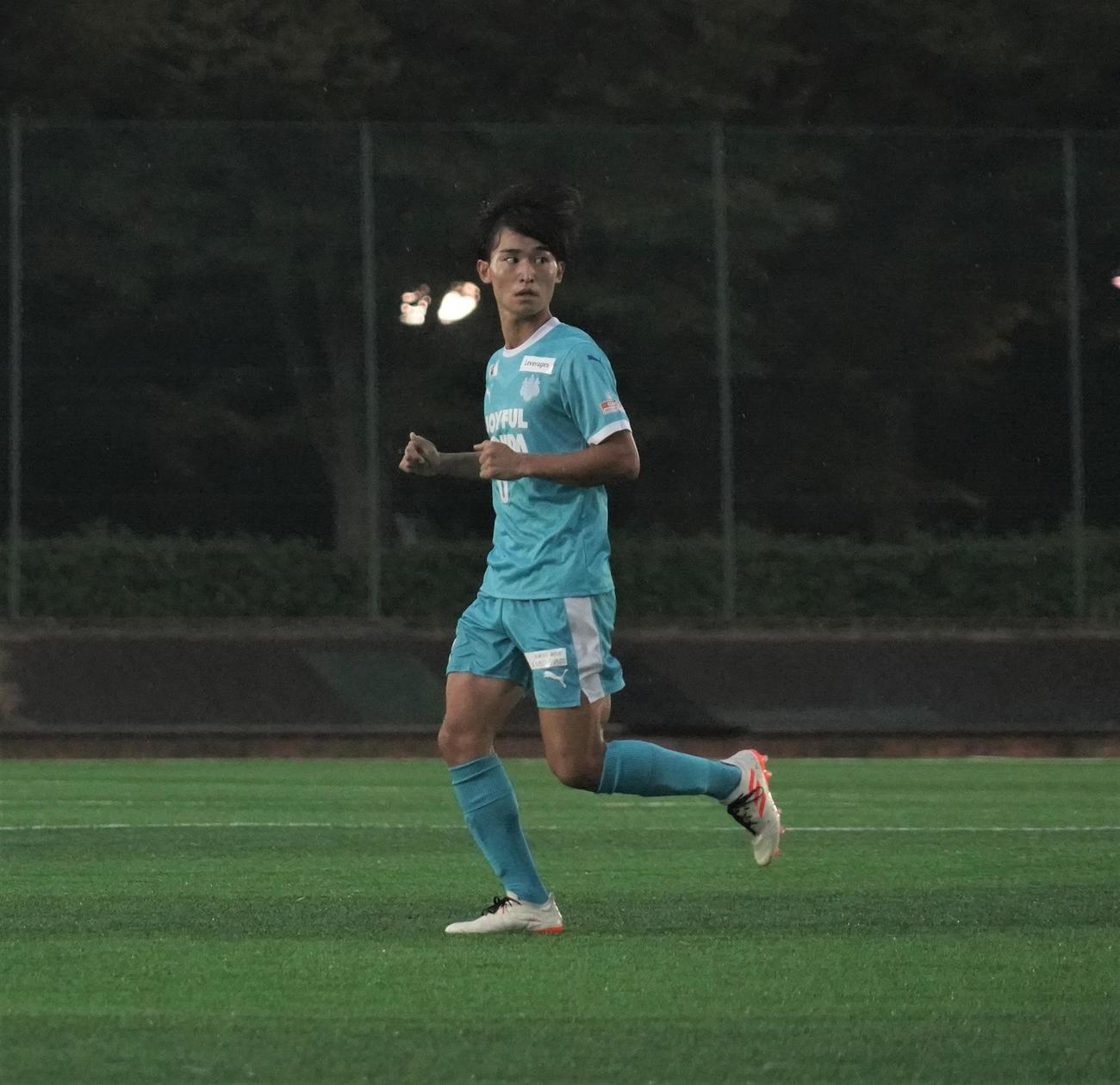 JR東日本カップ2023第97回関東大学サッカーリーグ戦1部筑波大対国士舘大戦で、プレーする筑波大MF瀬良俊太（撮影・佐藤成）
