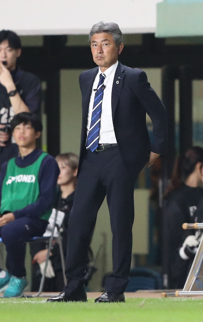 福岡長谷部茂利監督（2023年10月11日撮影）