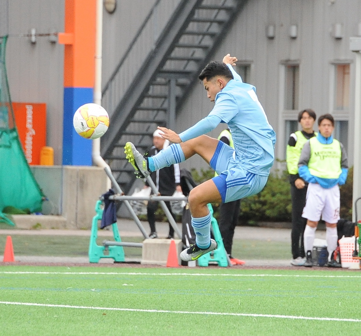 1－0の後半2分に追加点を決める森