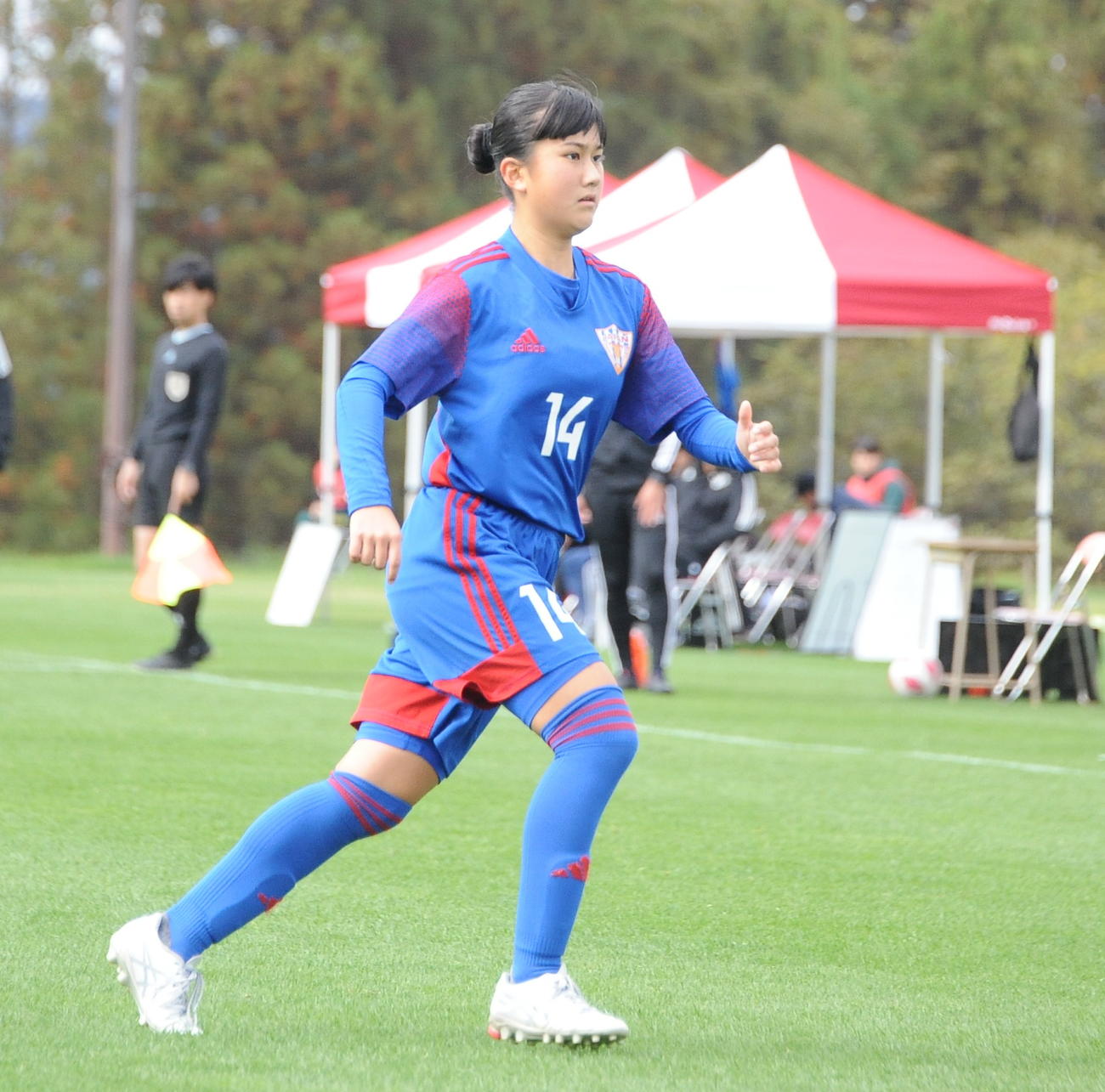 前半33分に決勝点を決めた楠本