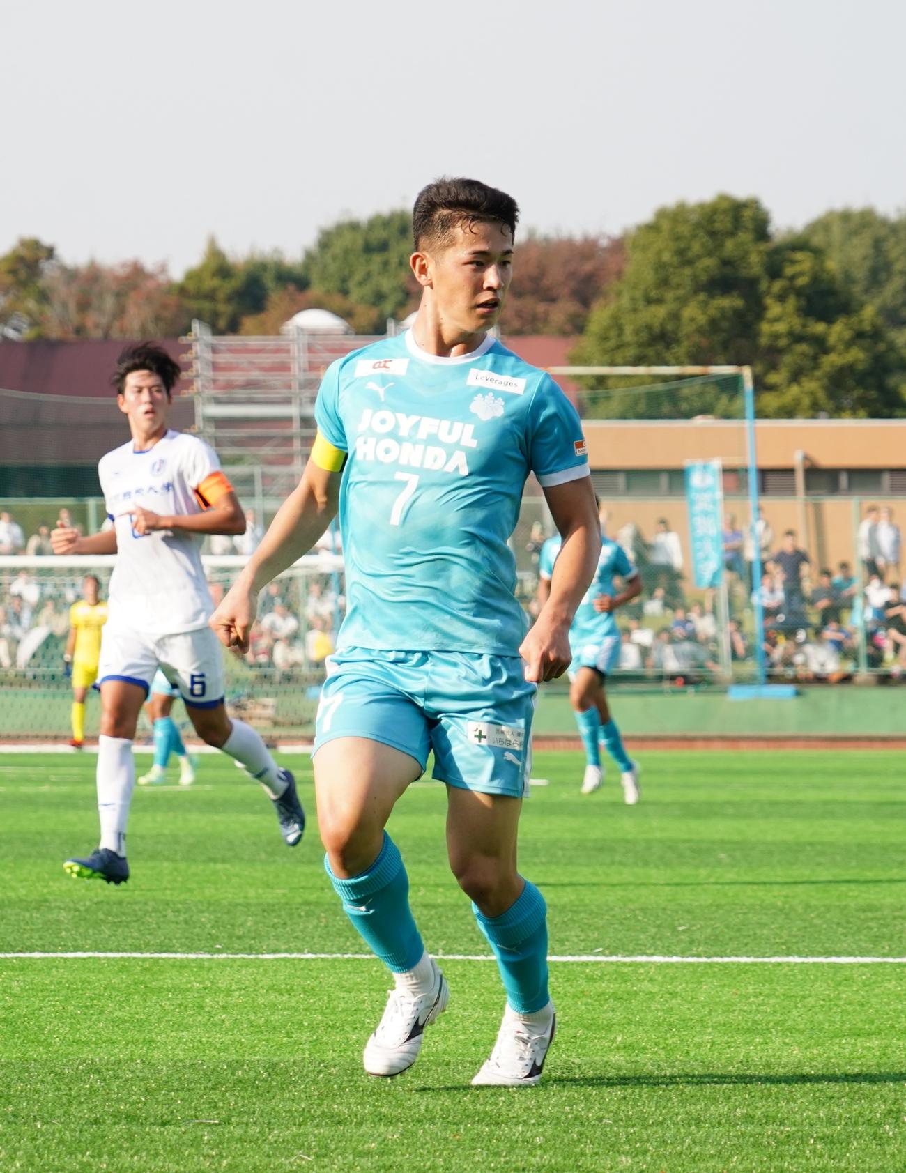第97回関東大学サッカーリーグ戦1部を制した筑波大の山内翔主将（撮影・佐藤成）