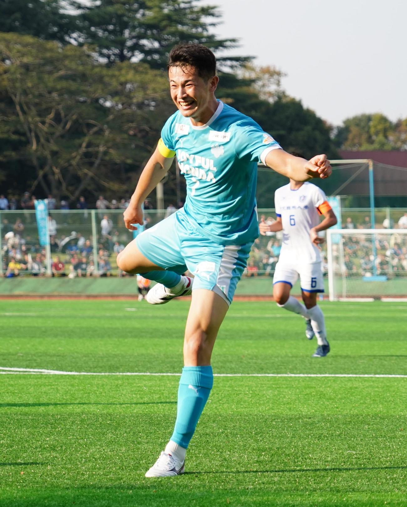 第97回関東大学サッカーリーグ戦1部を制した筑波大の山内翔主将（撮影・佐藤成）
