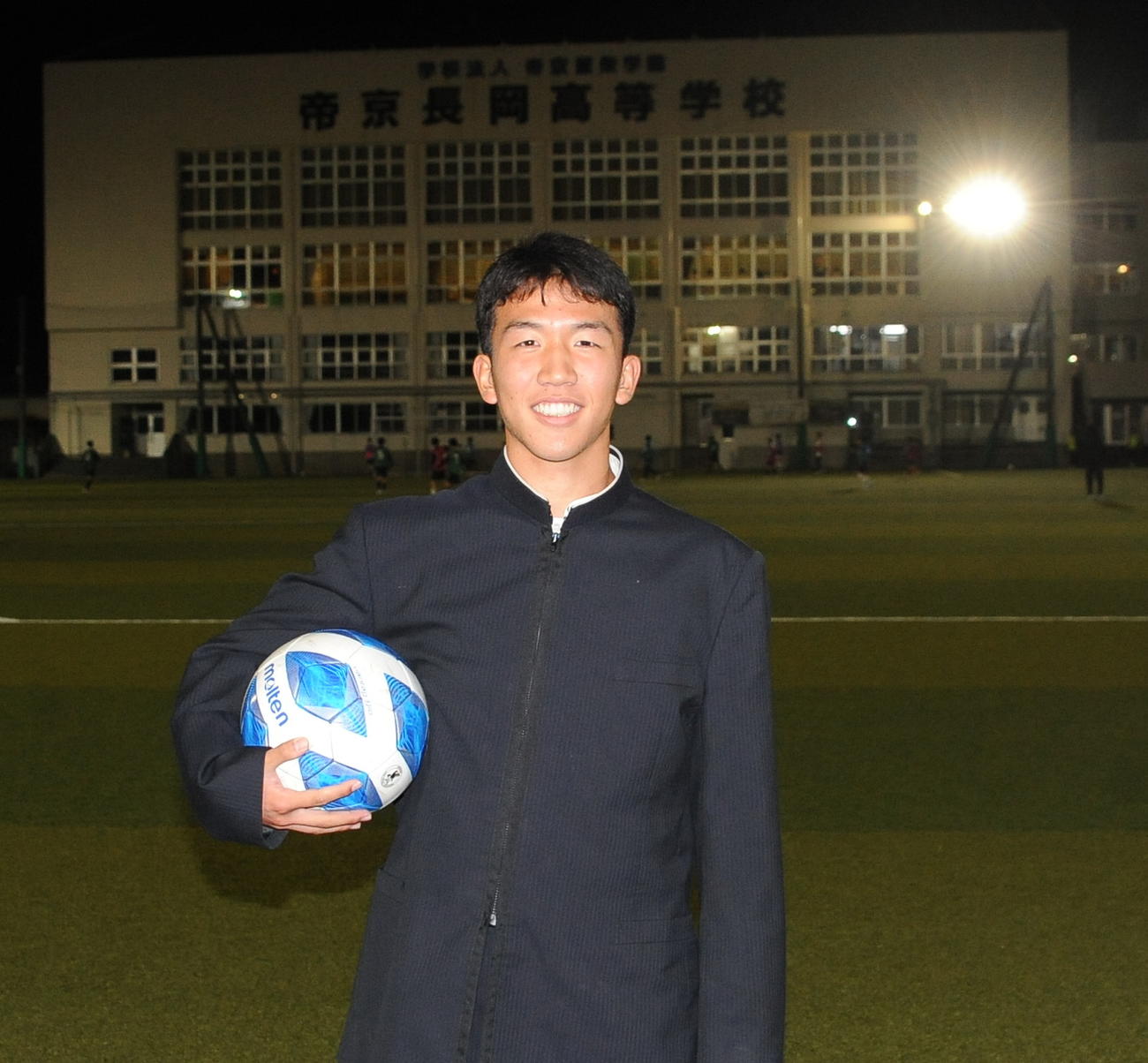 慶大法学部へ進学する鈴木