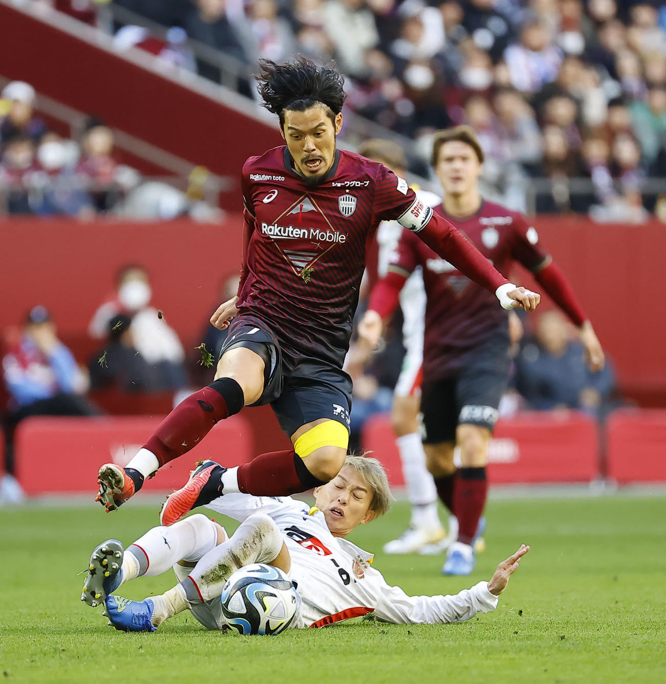神戸対名古屋　後半、攻め込む神戸山口（撮影・藤尾明華）