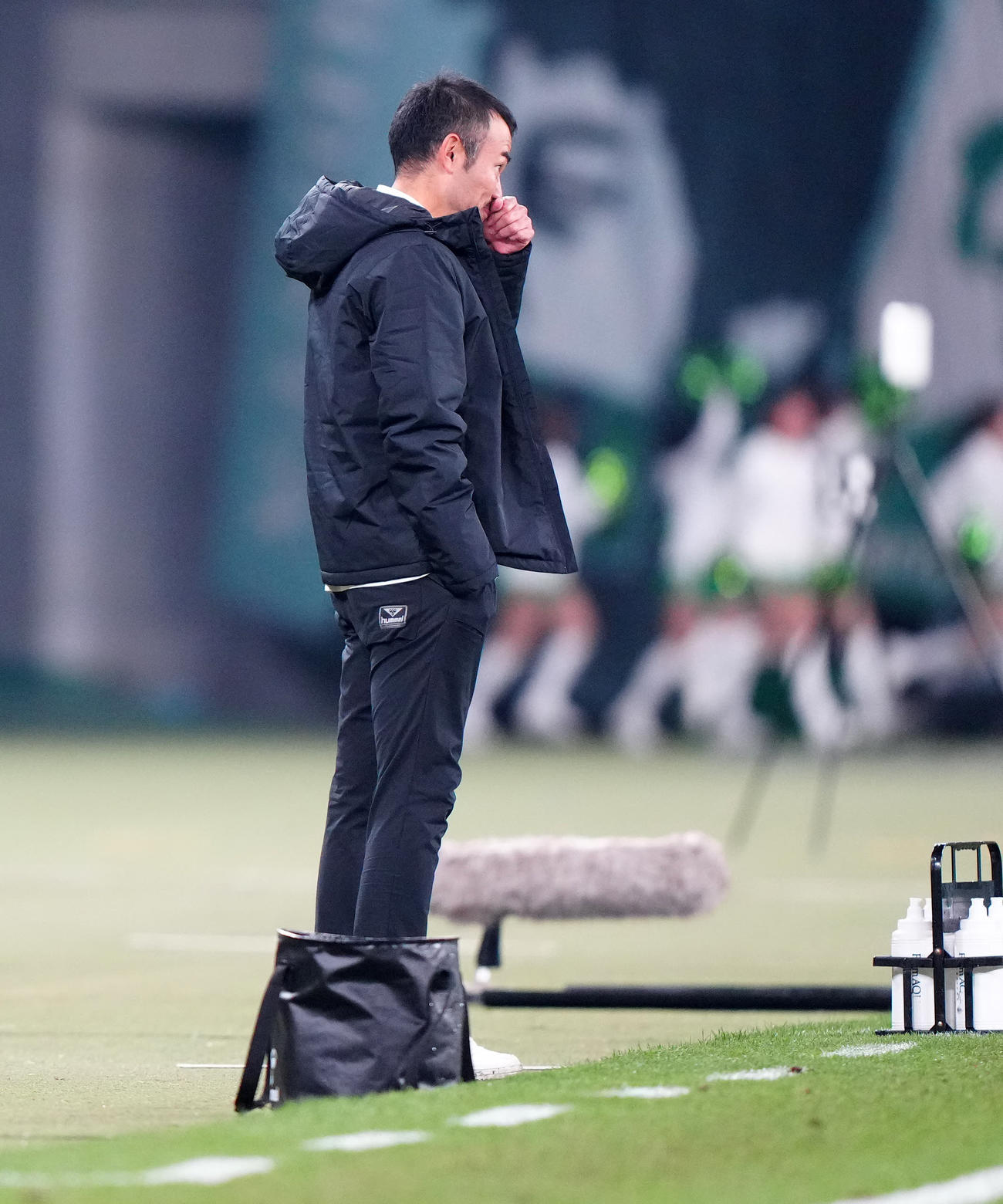東京V対千葉　東京Vに敗れ、厳しい表情の千葉小林監督（撮影・江口和貴）