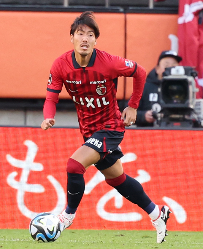 鹿島対横浜FC　後半途中から出場した鹿島昌子（撮影・野上伸悟）