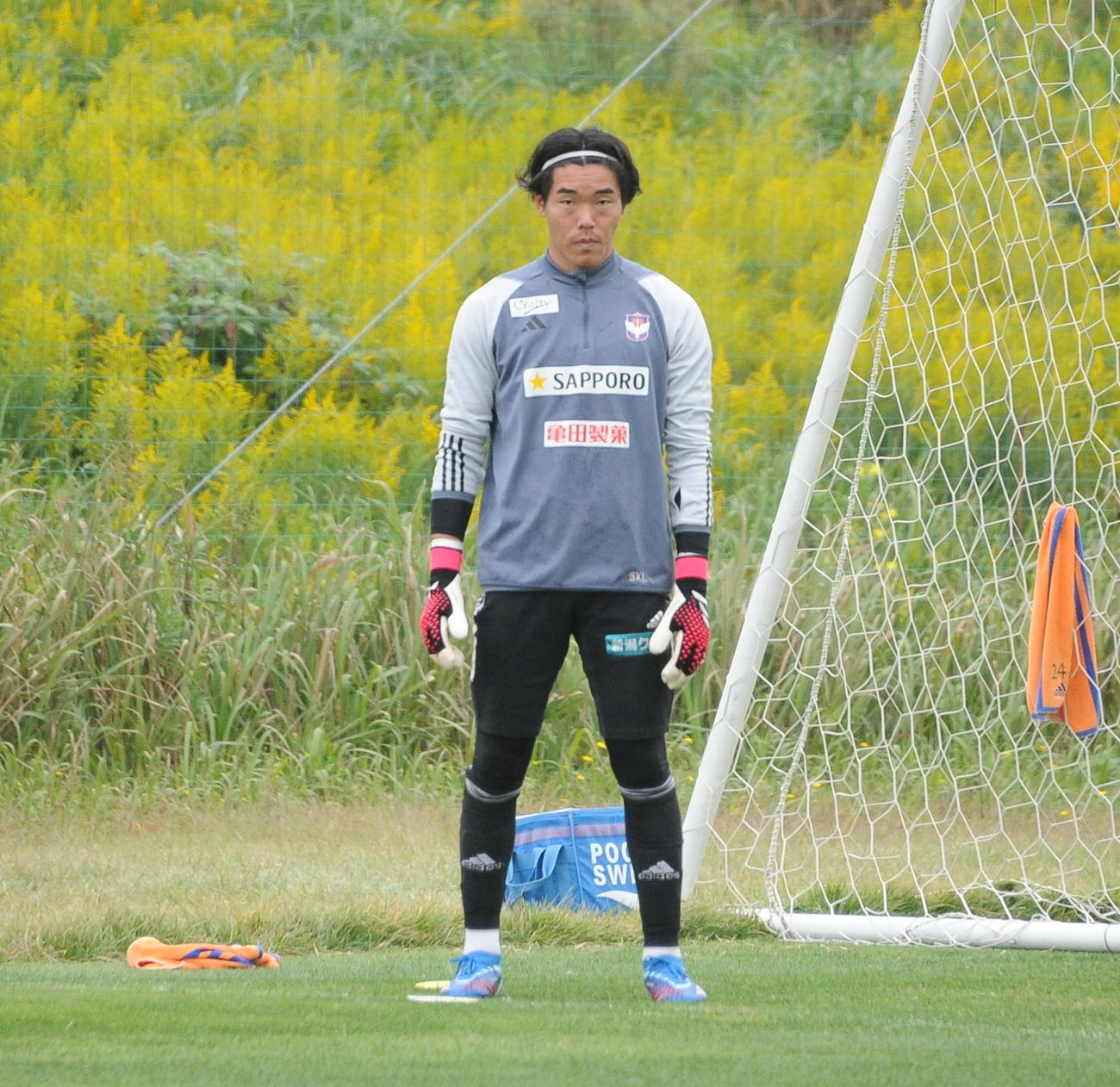 新潟GK小島亨介（2023年10月撮影）