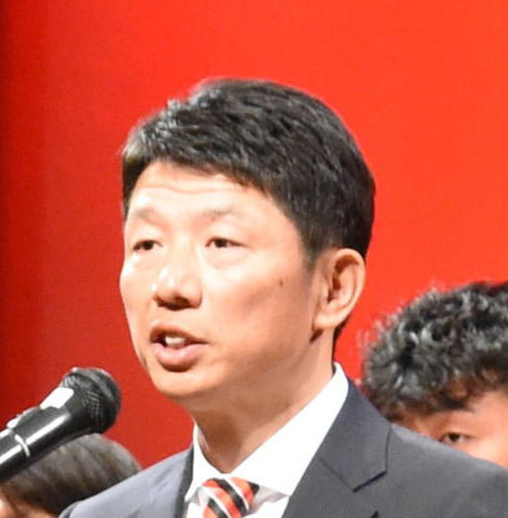 来季今治の監督に就任する服部年宏氏（2023年2月21日撮影）
