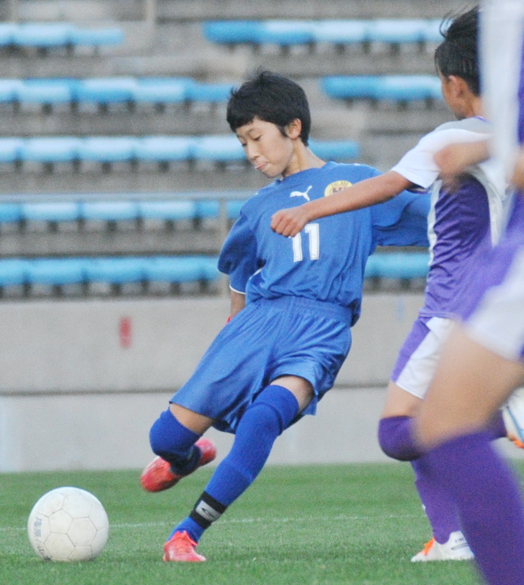 先制ゴールを決め、大会MVPに選ばれたHIY・UNITEDの山本　
