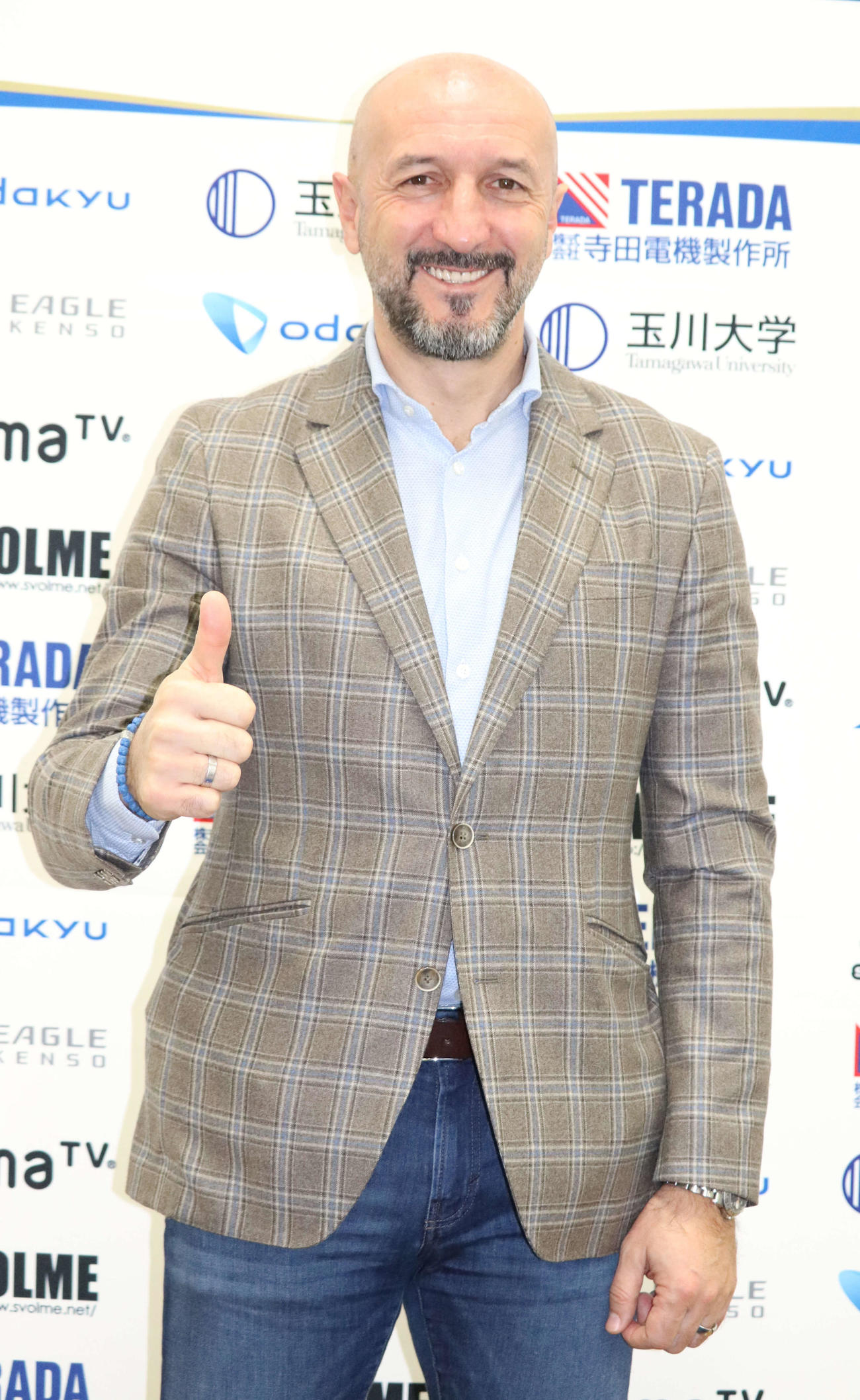 鹿島の新監督に就任するポポビッチ氏（19年12月15日）