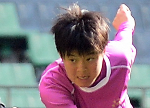 藤枝順心・下吉優衣（2023年撮影）