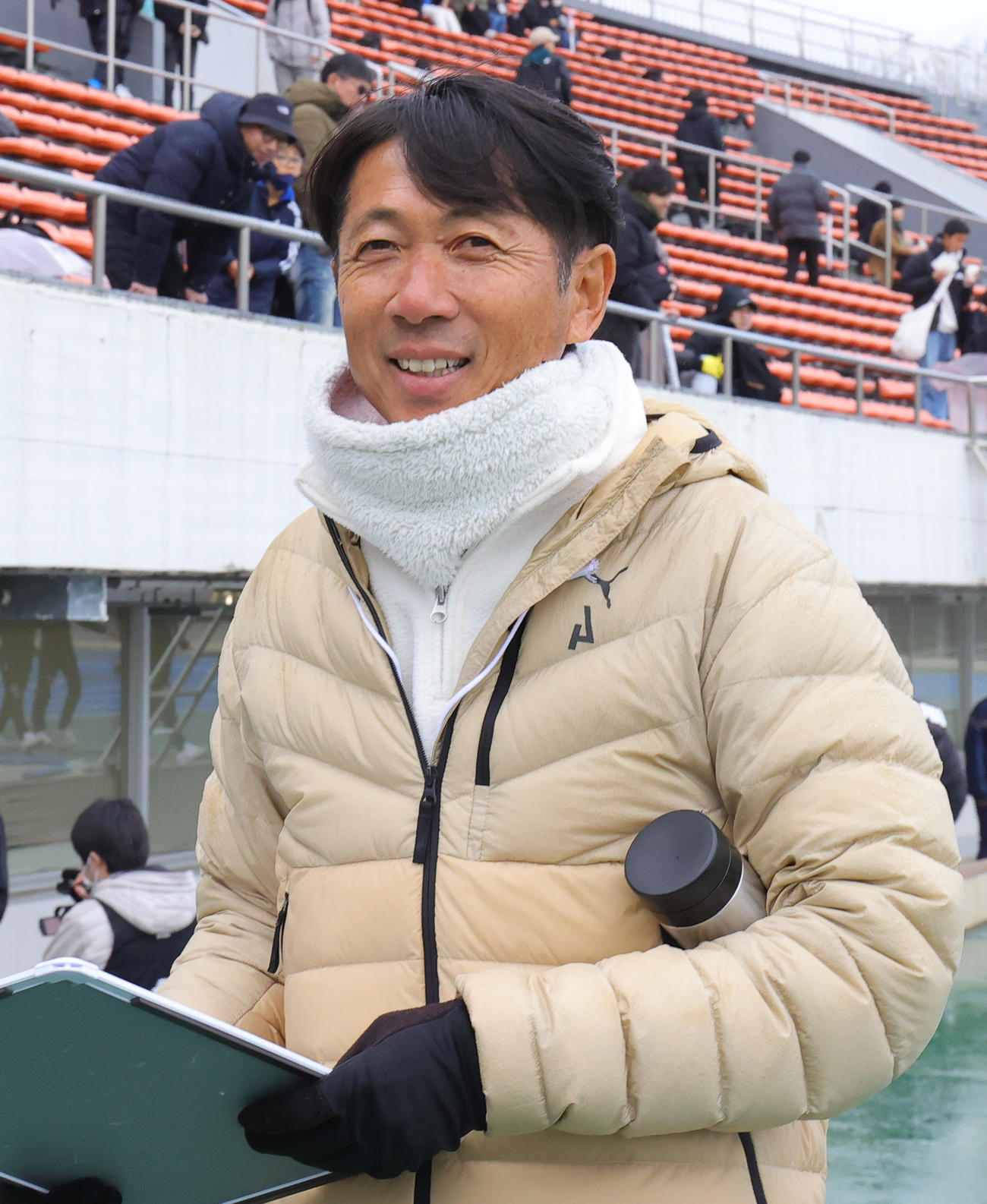 佐賀東対富山第一　勝利に笑顔の佐賀東・蒲原監督（撮影・野上伸悟）