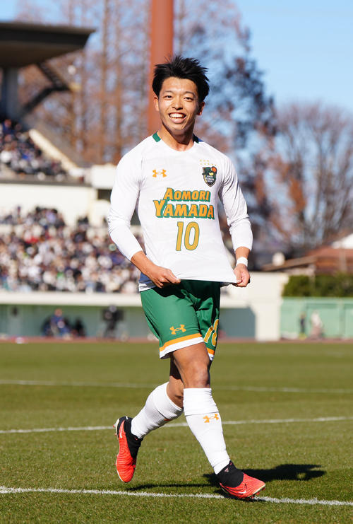 高校サッカー】青森山田が昨年涙をのんだ準々決勝を快勝突破で国立へ
