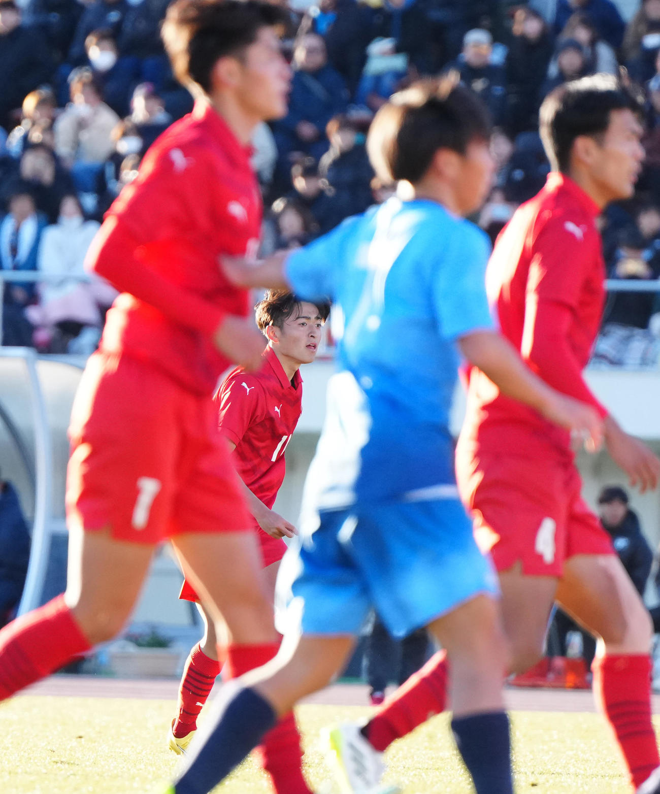 神村学園対近江　後半、FKでゴールを決める神村学園・名和田（撮影・江口和貴）