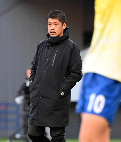 高校サッカー】遠征費枯渇の近江・前田監督の呼び掛けでクラファン急伸