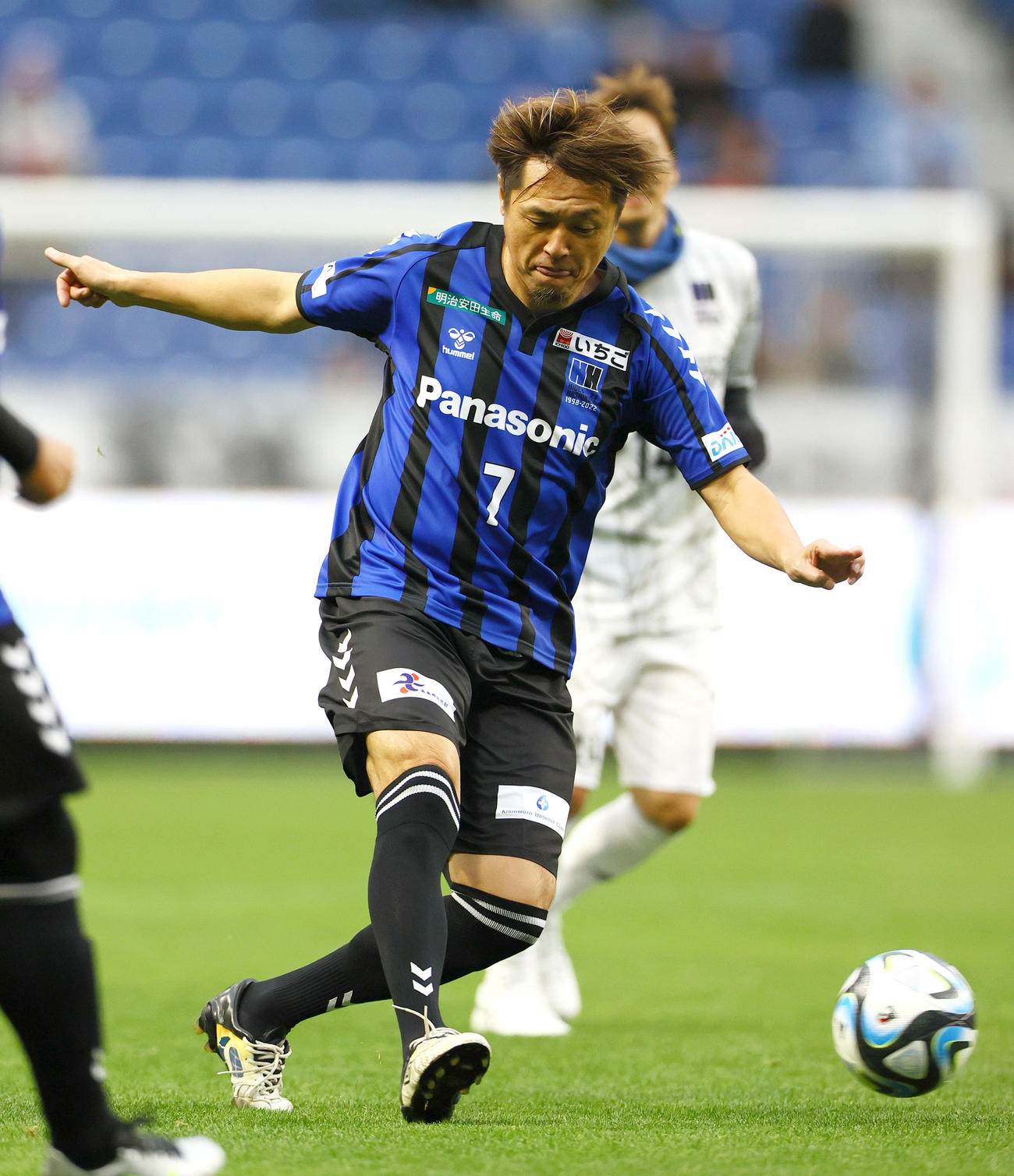 遠藤保仁（23年12月撮影）