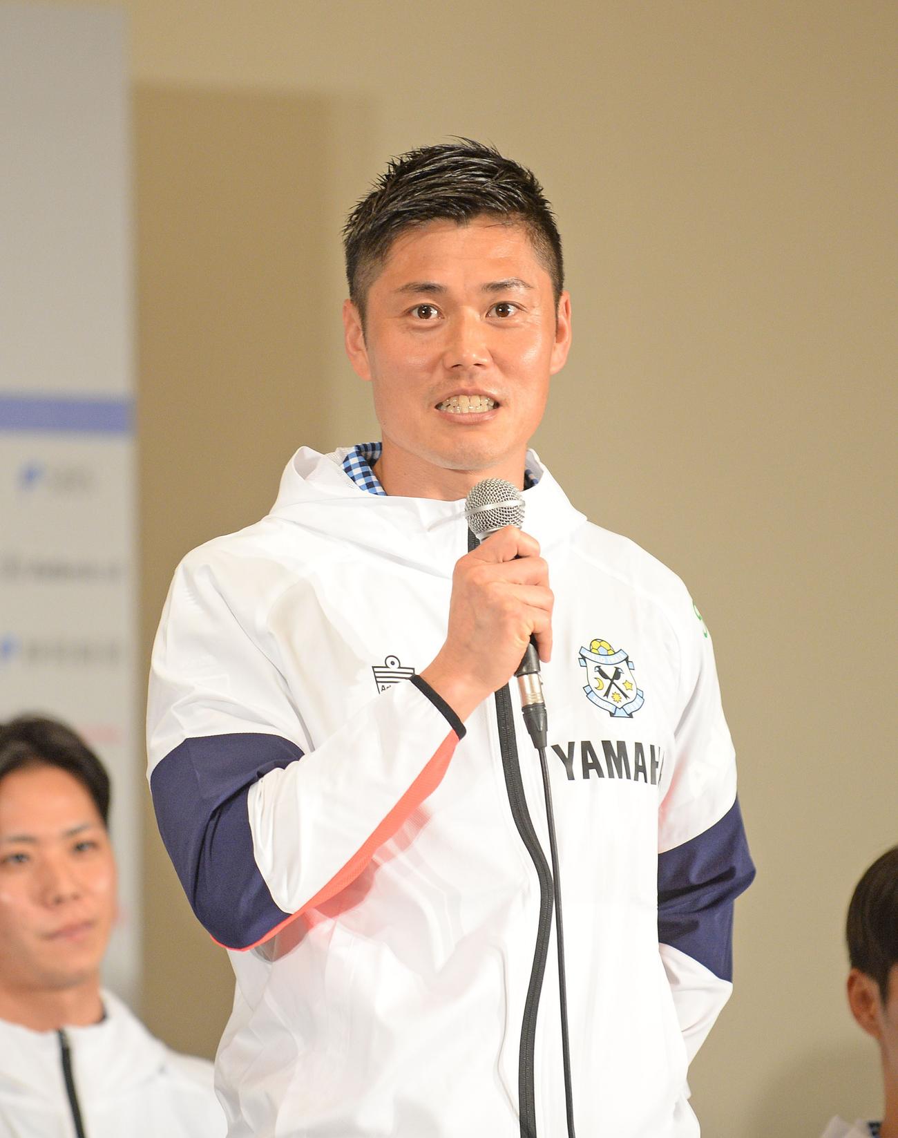 今季の抱負を語る磐田川島