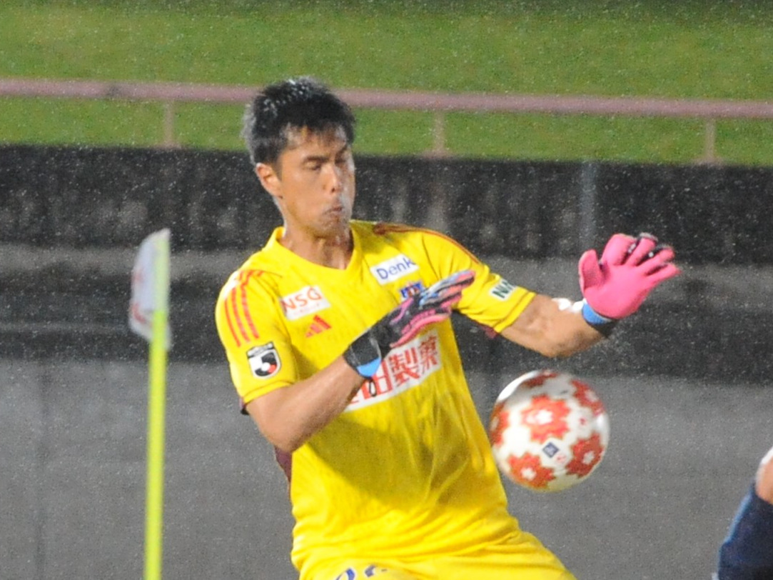 新潟GK瀬口拓弥（2023年7月19日撮影）