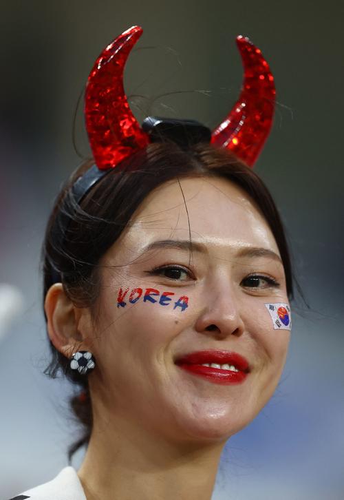 韓国サポーター（ロイター）