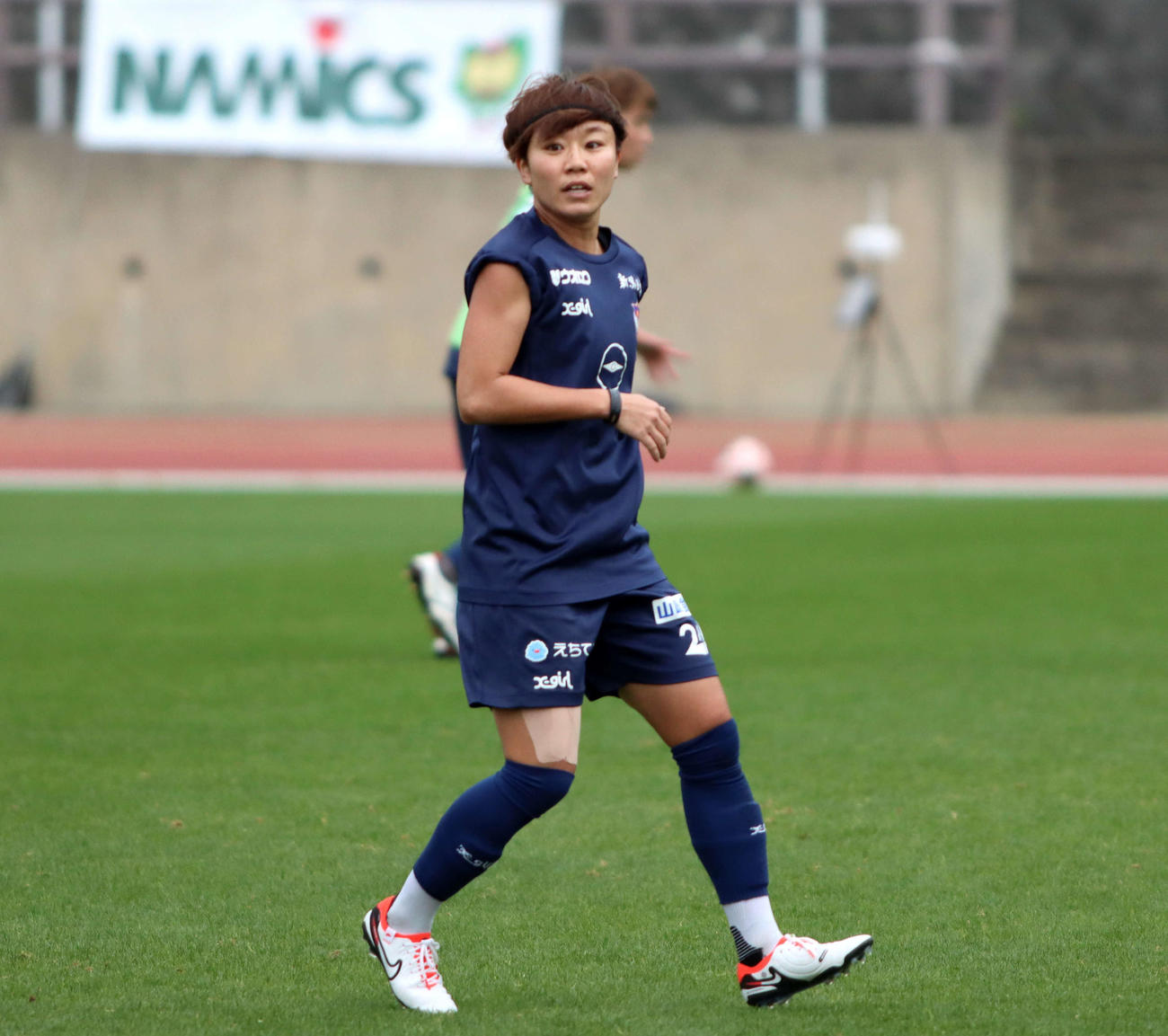 沖縄キャンプで汗を流す杉田（アルビレックス新潟レディース提供）