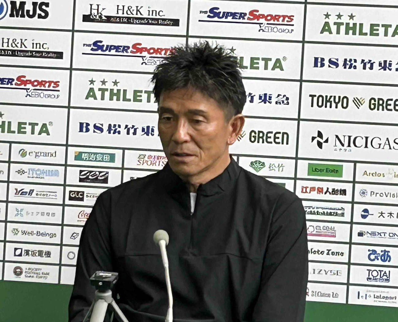 J1開幕に向けて会見を実施した東京V城福監督