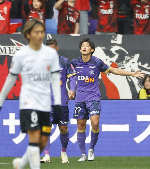 広島】FW大橋祐紀デビュー戦で日本人初の快挙、開幕戦2年連続マルチ弾