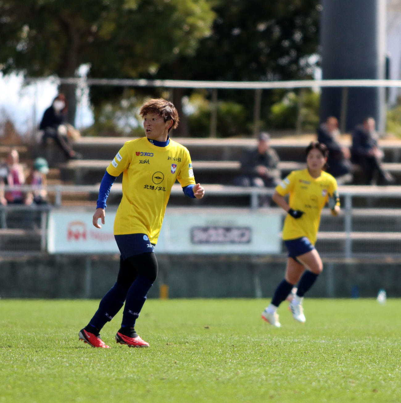 C大阪ヤンマーとの練習試合に臨む新潟レディース上尾野辺（アルビレックス新潟レディース提供）