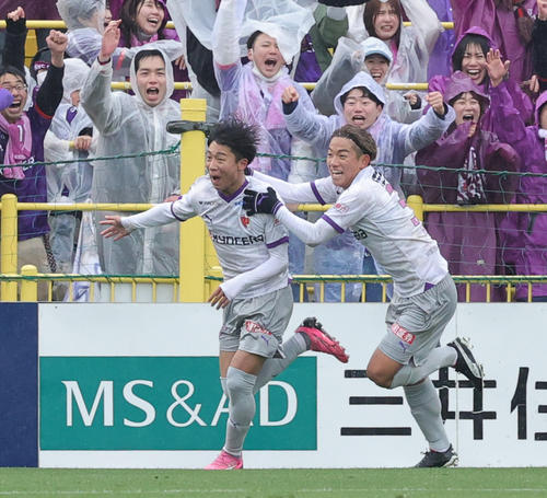 京都】新人MF安斎悠人が開幕デビュー弾「1を言うと4、5、6を感じる