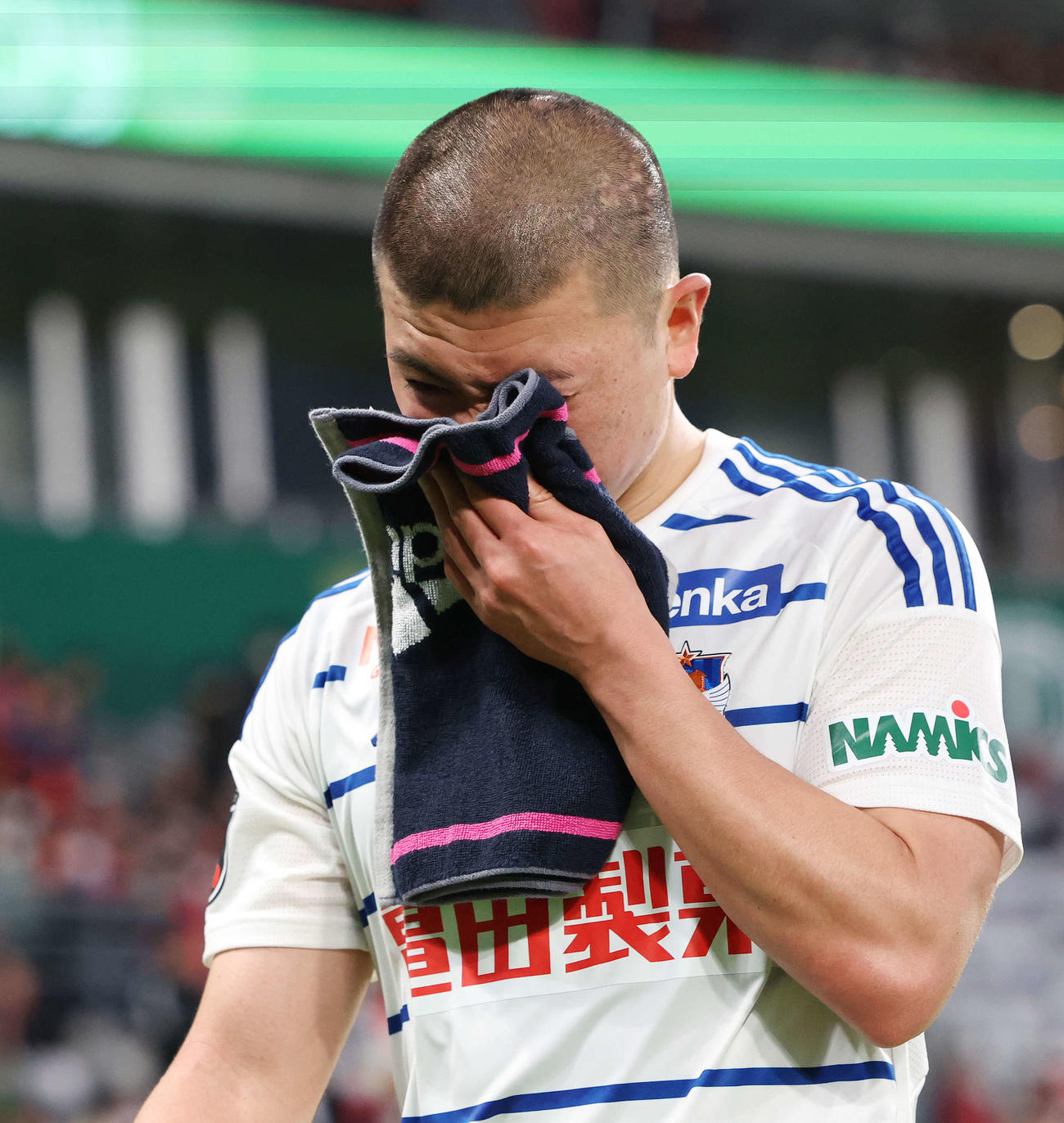 東京V対新潟　東京Vと引き分け、悔しい表情の新潟小見（撮影・宮地輝）