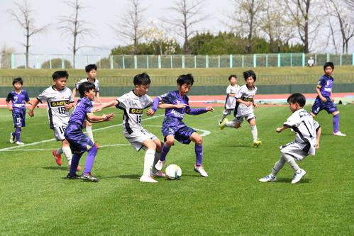 子供 サッカー ユニフォーム