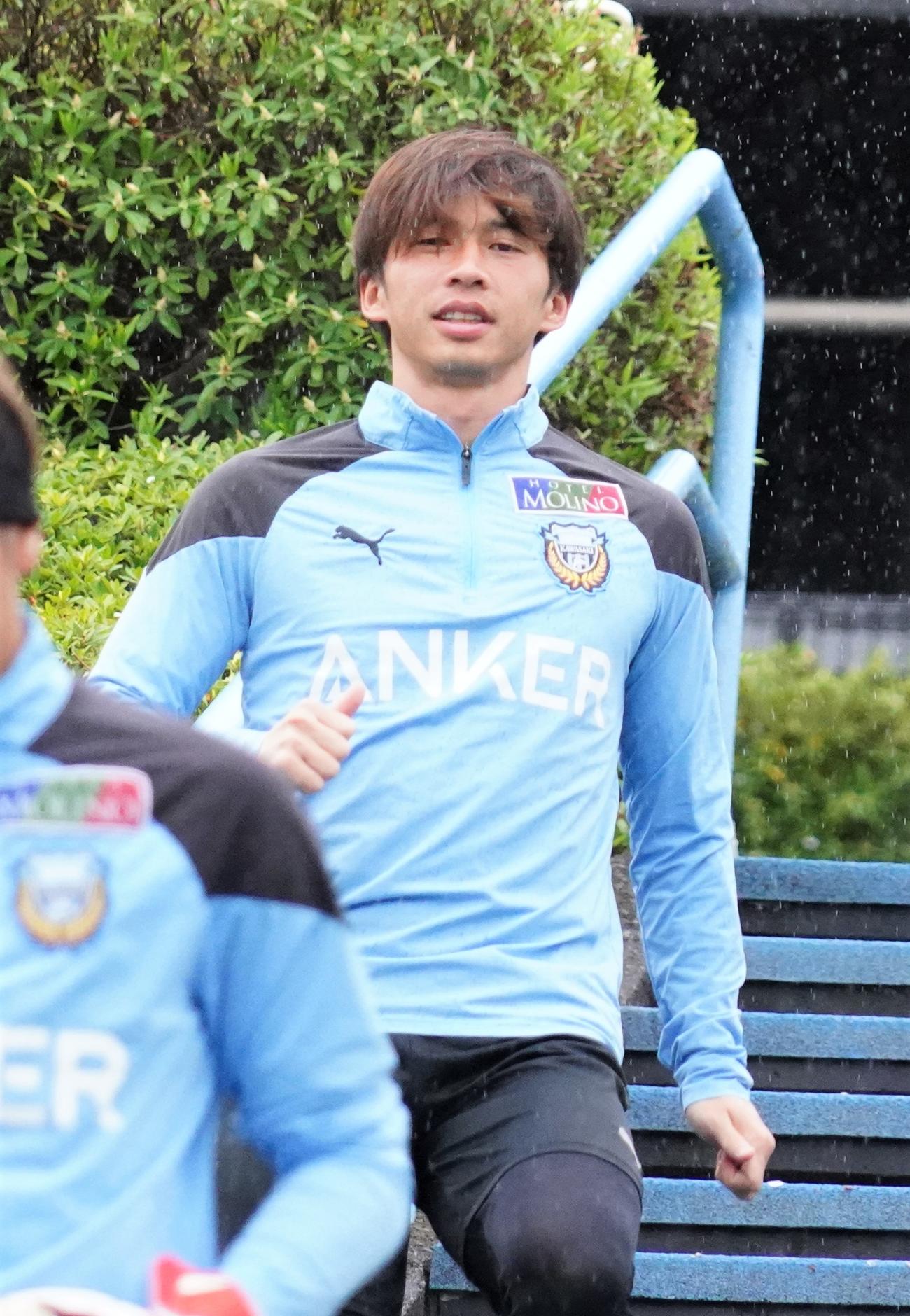 セレッソ大阪戦に向けた練習に臨む川崎フロンターレMF瀬川祐輔（撮影・佐藤成）