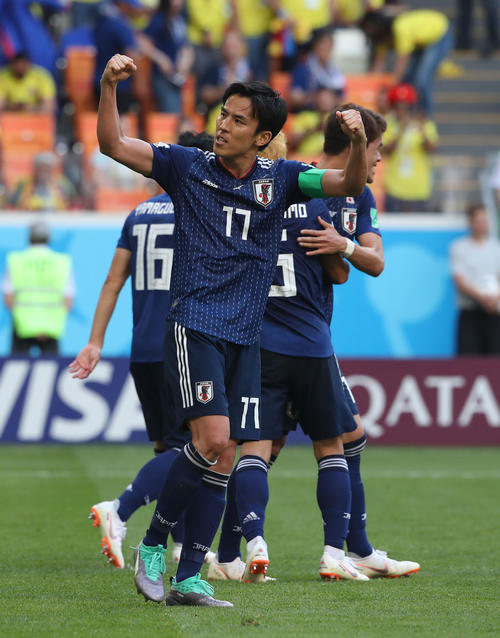 日本対コロンビア　初戦を勝利で飾り、ガッツポーズする長谷部（2018年6月19日撮影・PNP）