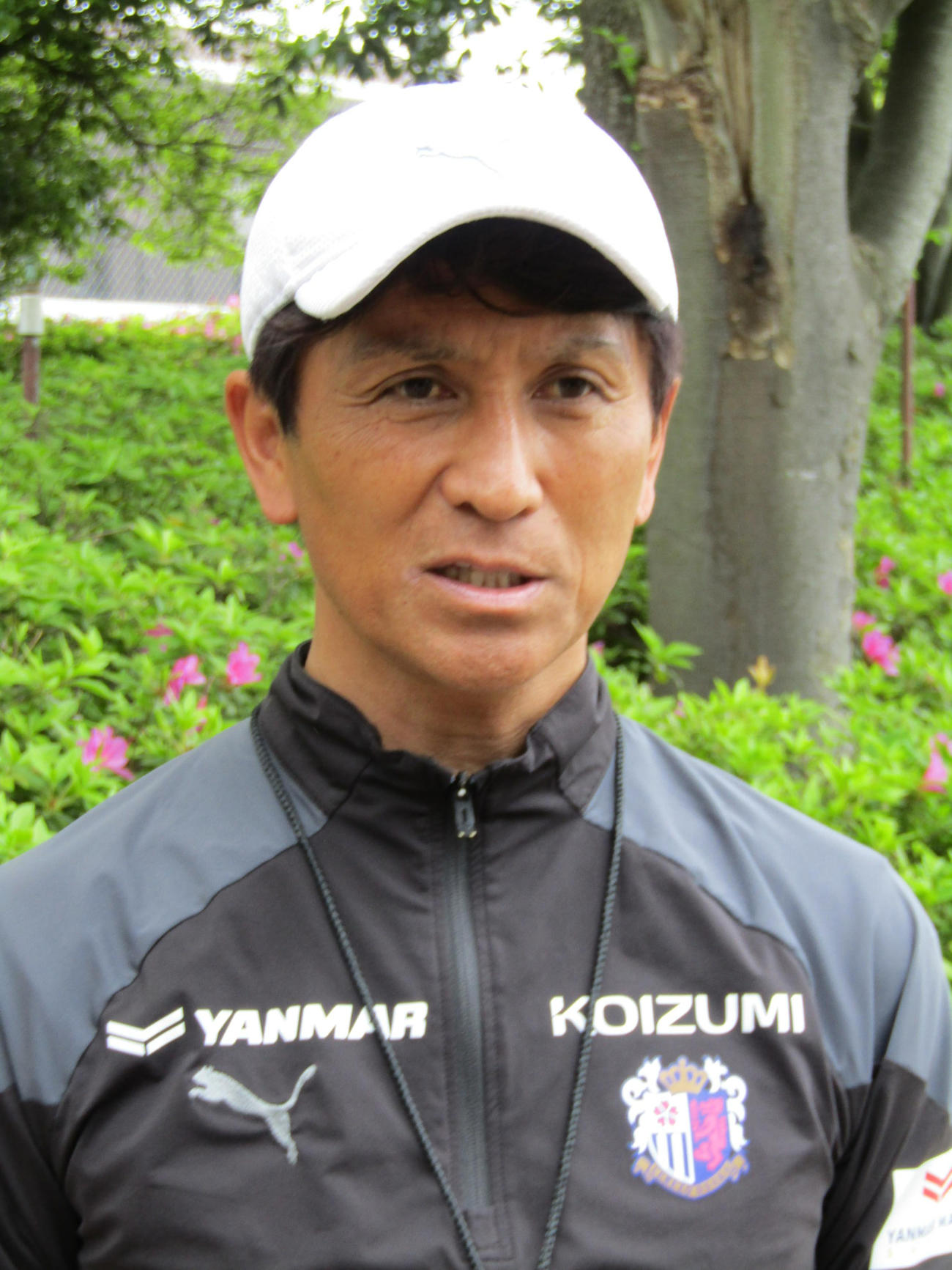 取材に応じるC大阪・小菊監督（2024年4月29日撮影）