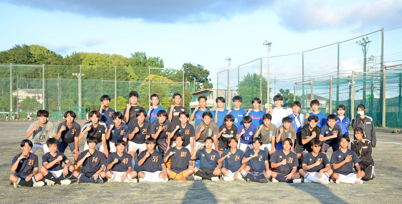 22年ぶりの県大会出場で一戦必勝を誓う吉原の選手たち