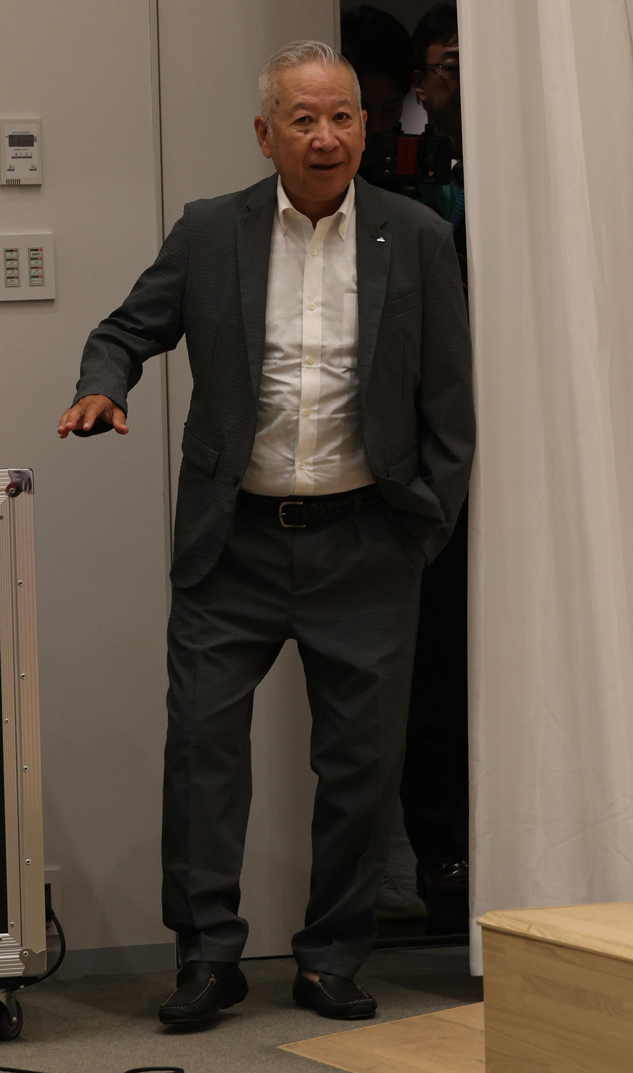 鹿島対横浜の試合前会見に登場した木村氏（撮影・水谷安孝）