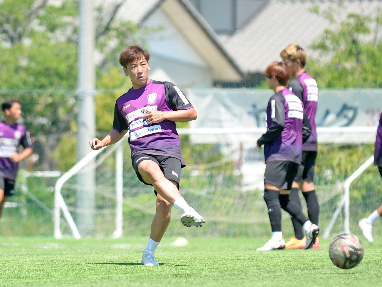 清水との次戦に向けて調整に励む藤枝杉田