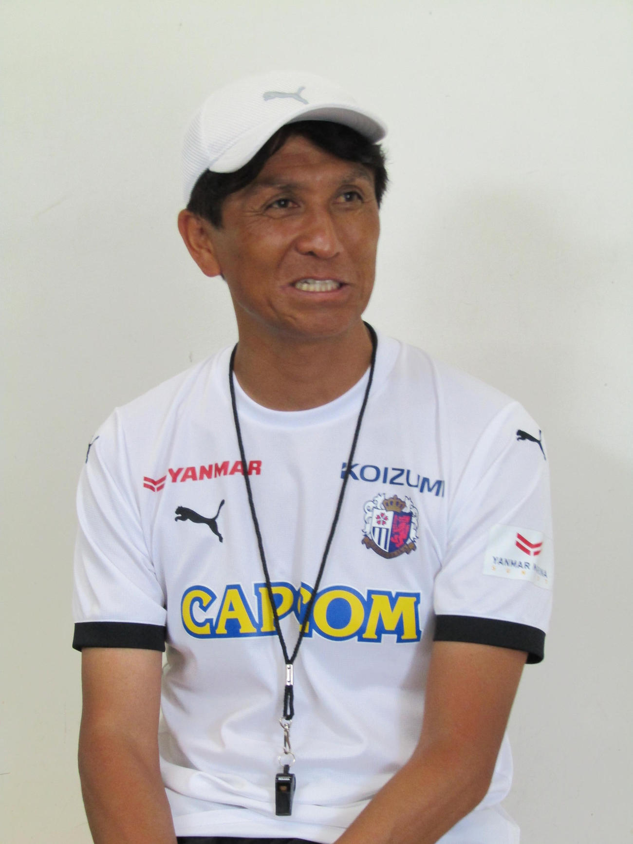 取材に応じるC大阪小菊監督（24年6月19日撮影）
