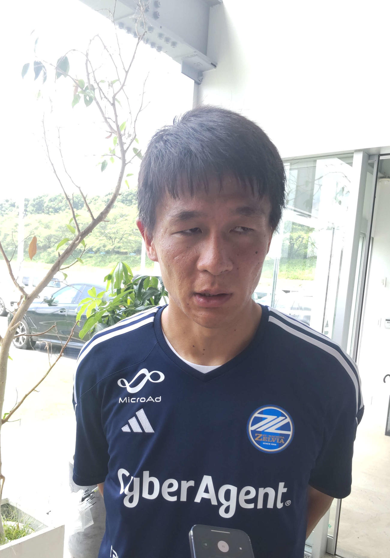 町田に加入し、メディア取材に応じ他DF杉岡大暉