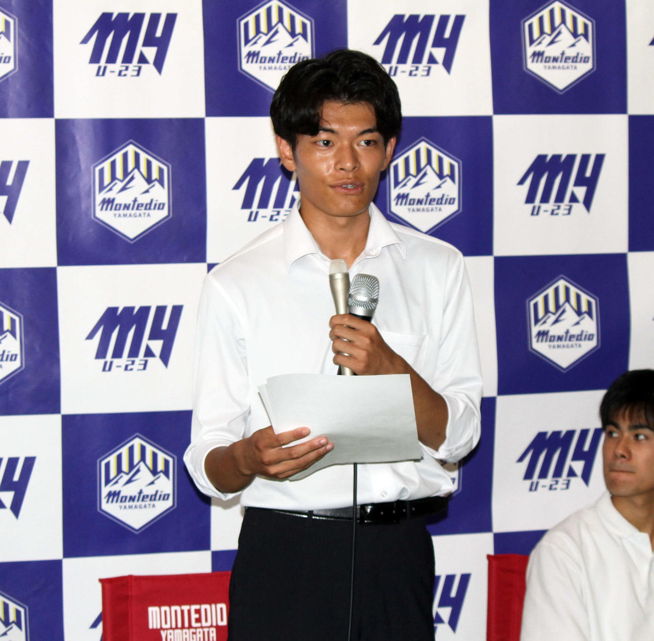 企画の概要を説明する新井部長（撮影・木村有優）
