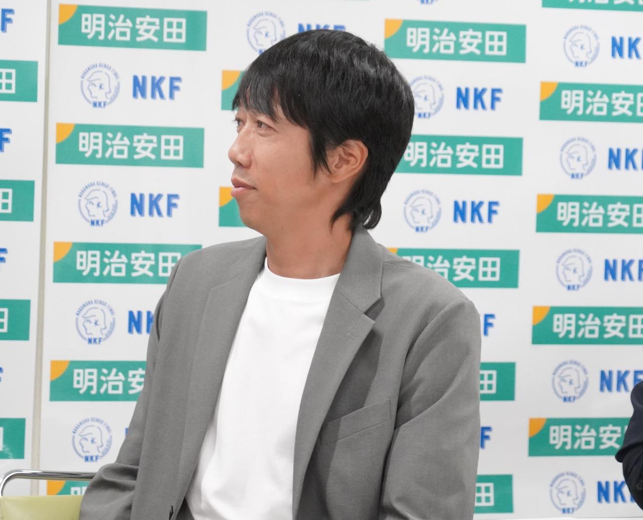 引退試合に関する会見を行った川崎フロンターレFROの中村憲剛氏（撮影・佐藤成）