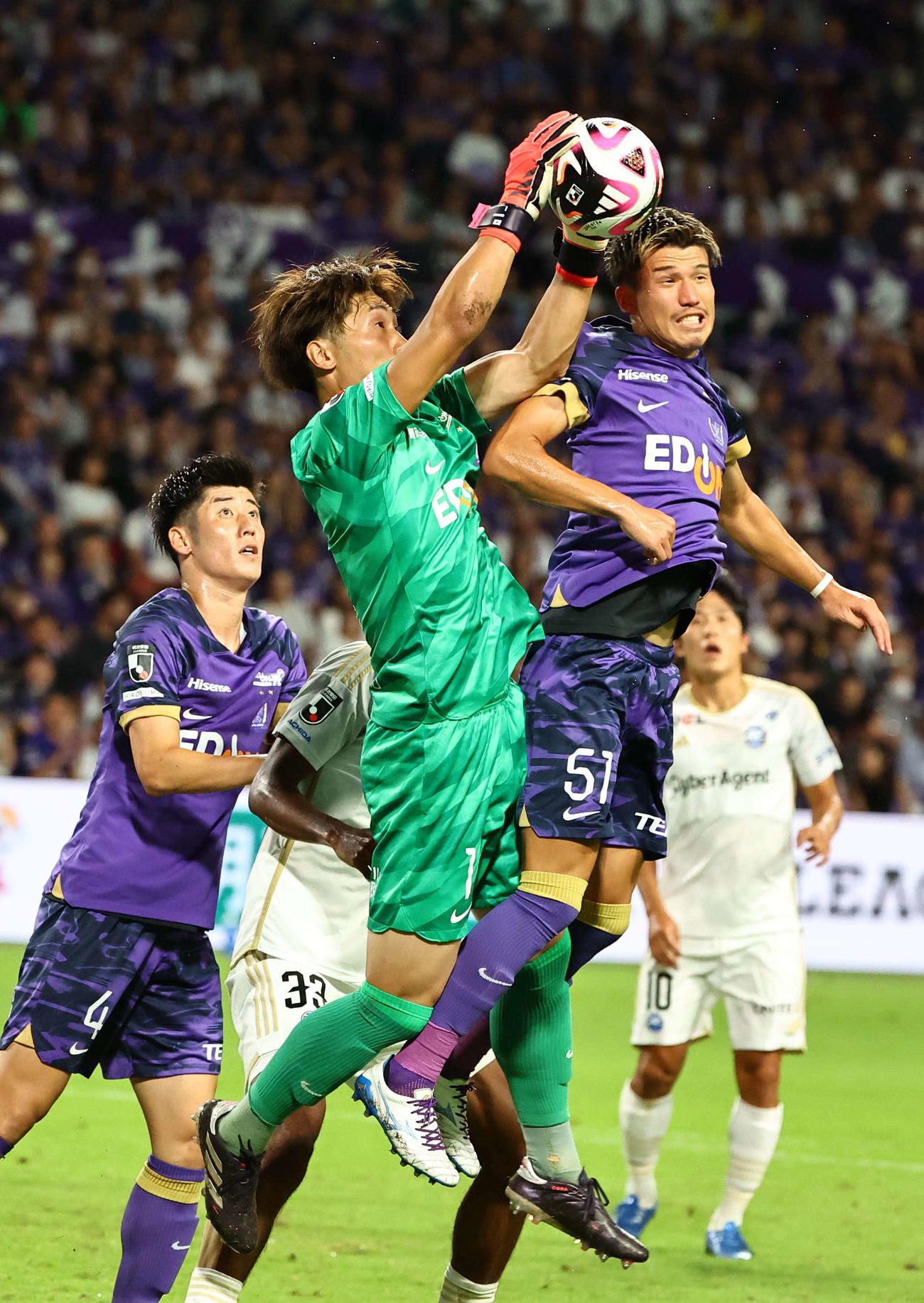 広島対町田　後半、好セーブでゴールを守る広島GK大迫（撮影・上田博志）