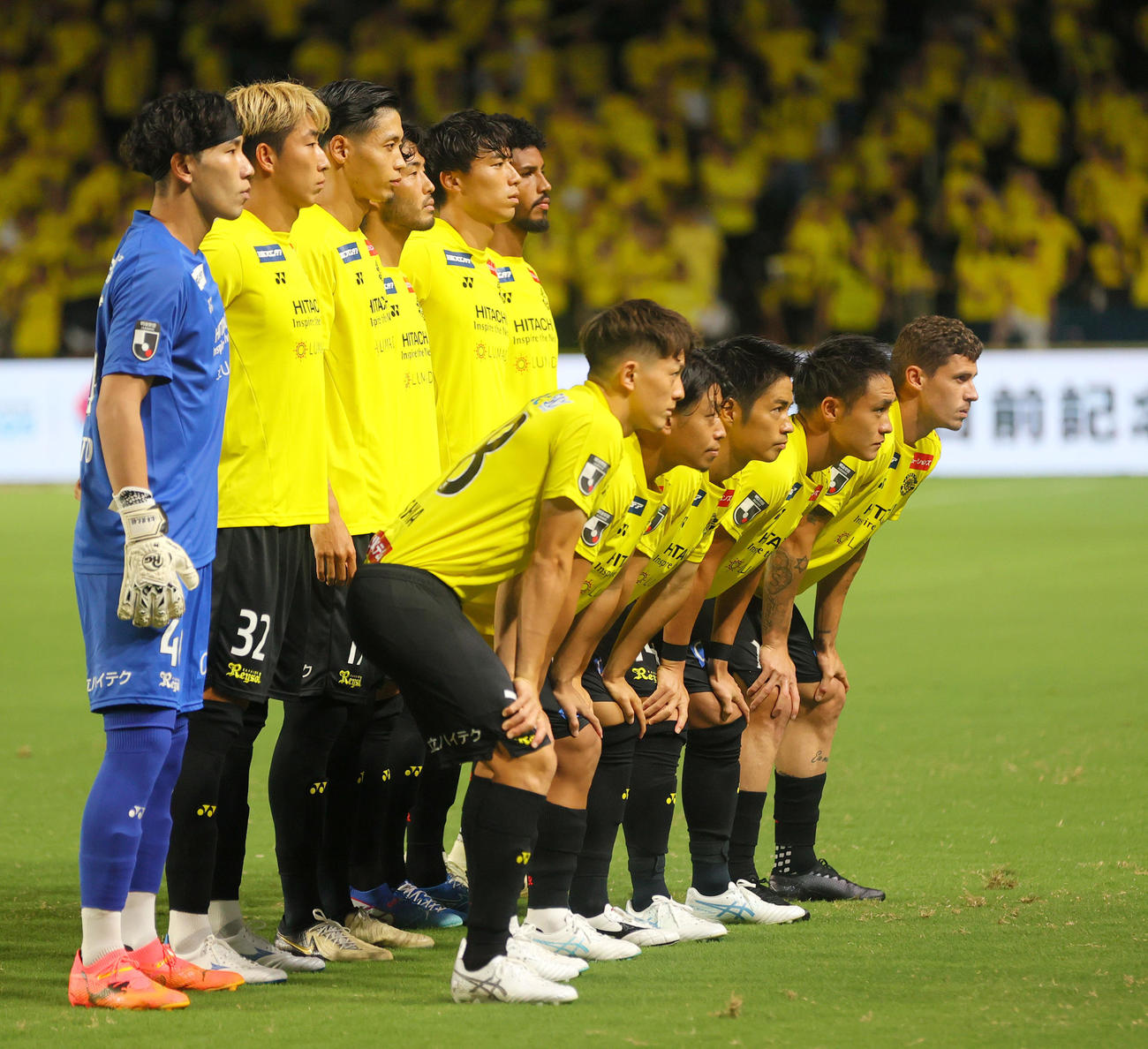 C大阪対柏　柏のスタメン集合写真（撮影・上山淳一）