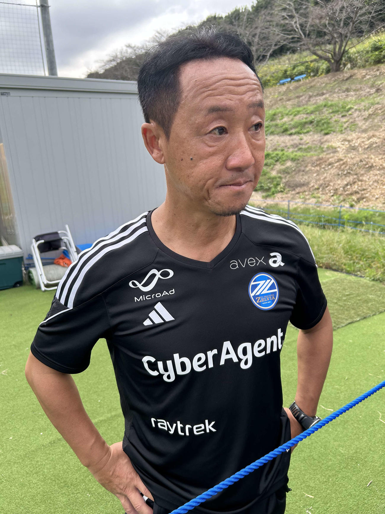 柏戦に向けて取材に応じた町田黒田剛監督