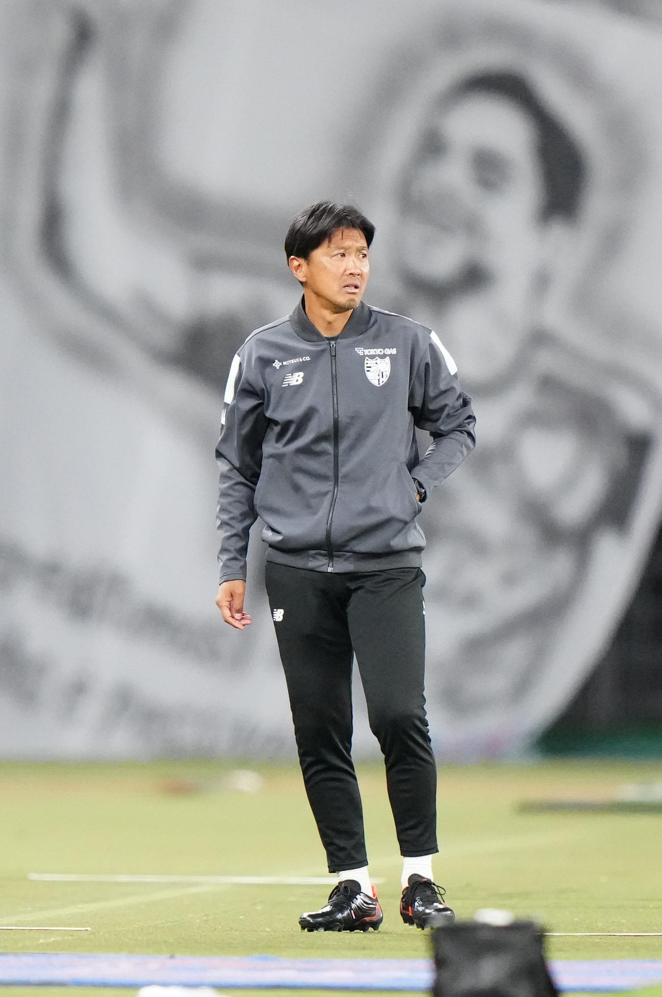FC東京の佐藤由紀彦コーチ（2023年5月撮影）