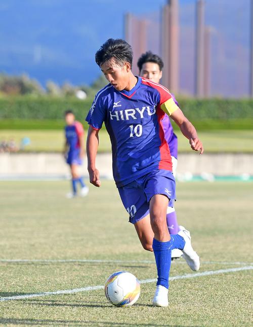 高校サッカー】飛龍FW丹羽咲人「自分が点取って」藤枝東に続く