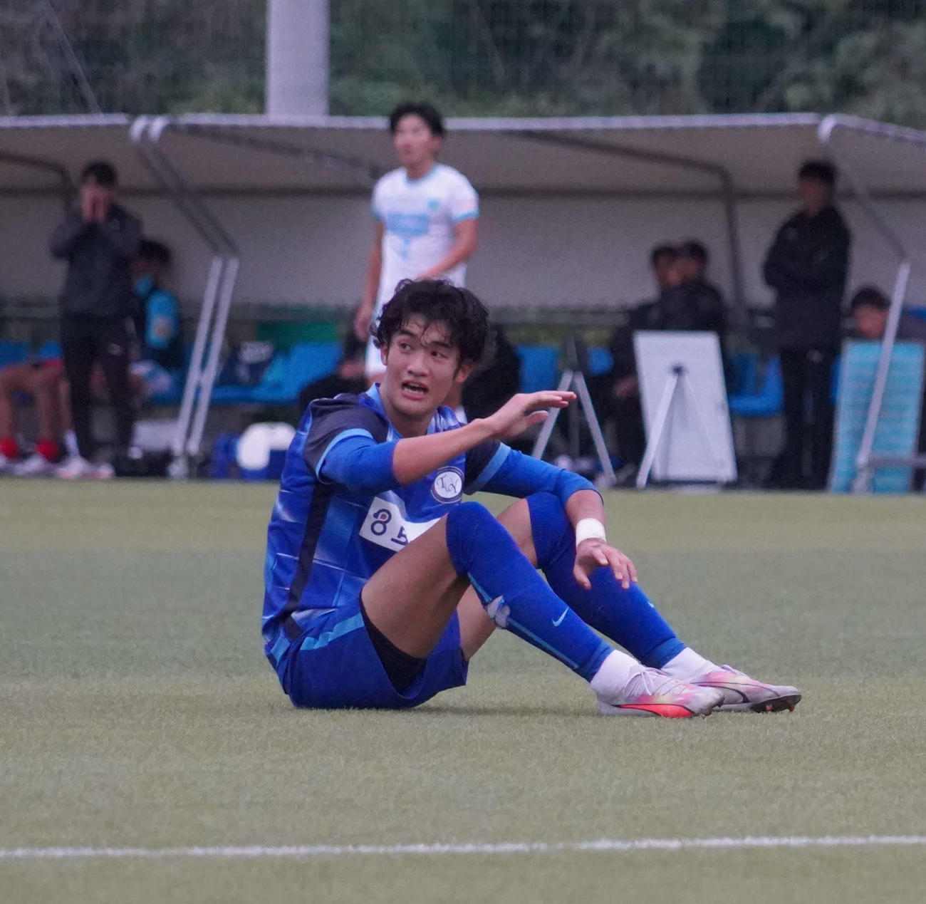 JR東日本カップ2024　第98回関東大学サッカーリーグ戦1部の桐蔭横浜大－筑波大戦で決勝点を決めた桐蔭横浜大FW渡辺啓吾（撮影・佐藤成）